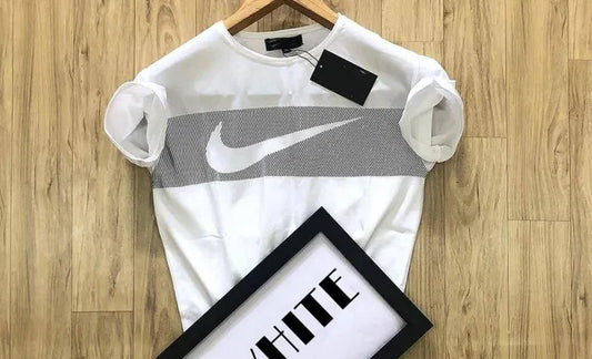 Nike T-shirt - White
